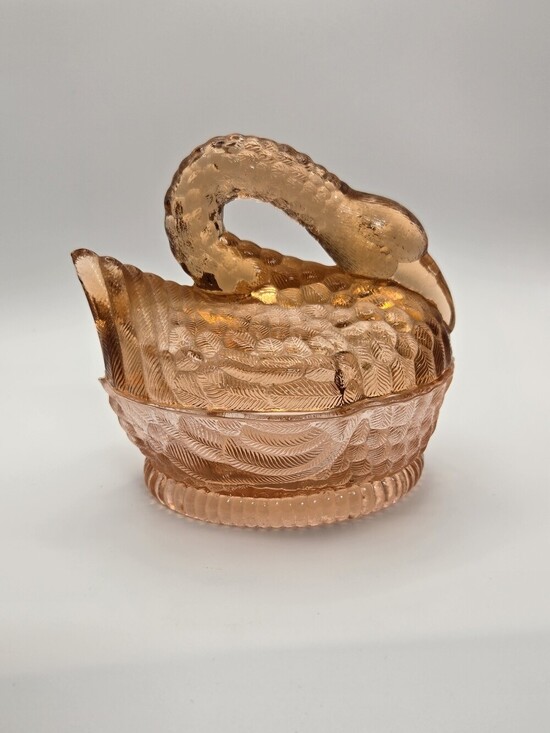 hsinchu Other - Hsinchu by A.A. Importing Pink Glass Swan on Nest Candy Dish Excellent Condition